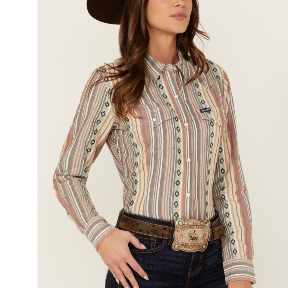 WRANGLER RETRO WOMEN'S STRIPED LONG SLEEVE SNAP WESTERN SHIRT